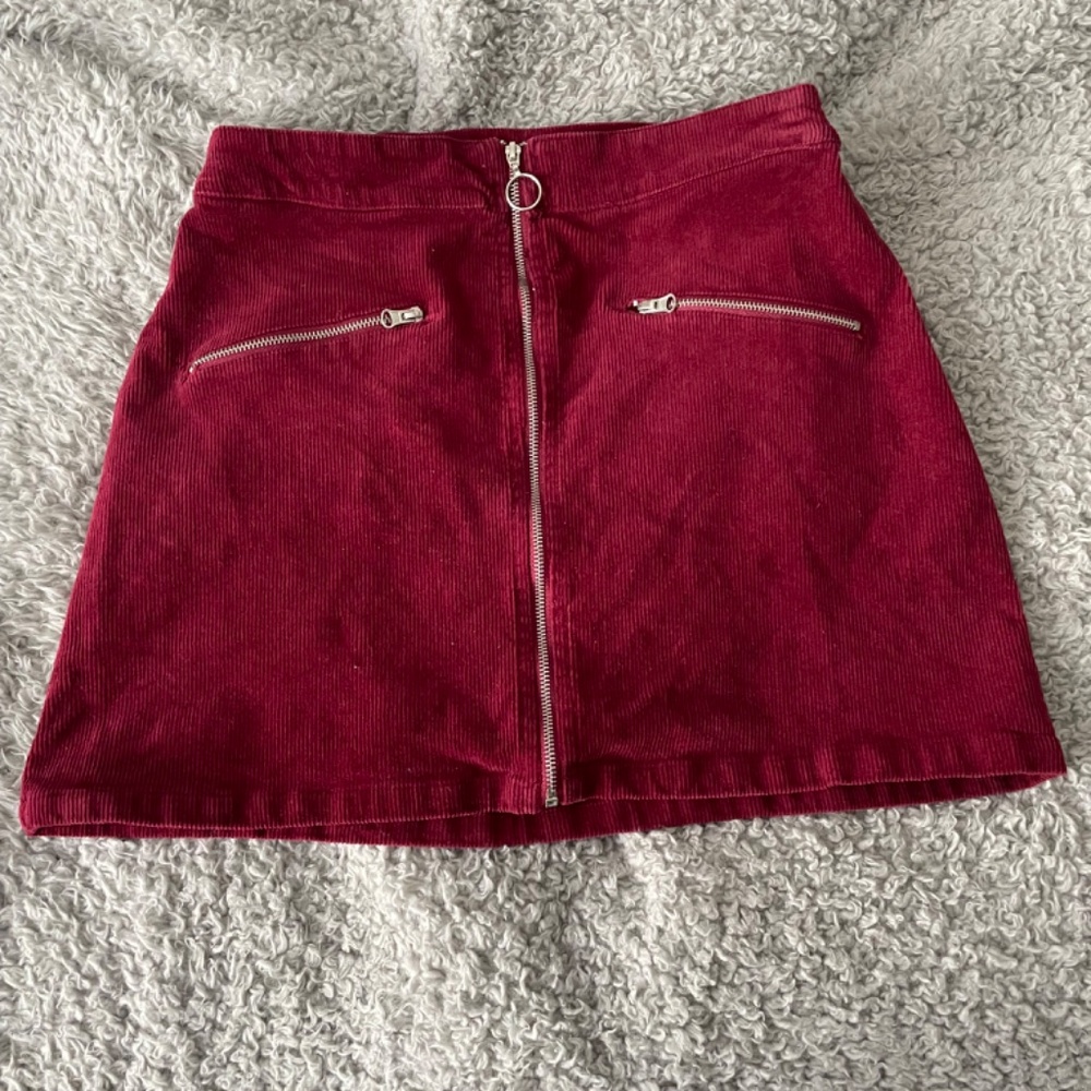 Rue 21 small burgundy corduroy pencil skirt